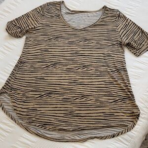 Stylish Zebra Print V-Neck Short Sleeve Top